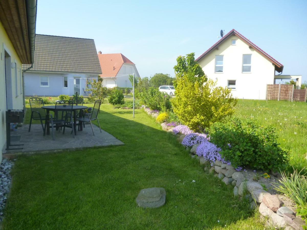 Villa Haus Wildrose Dranske Exterior foto